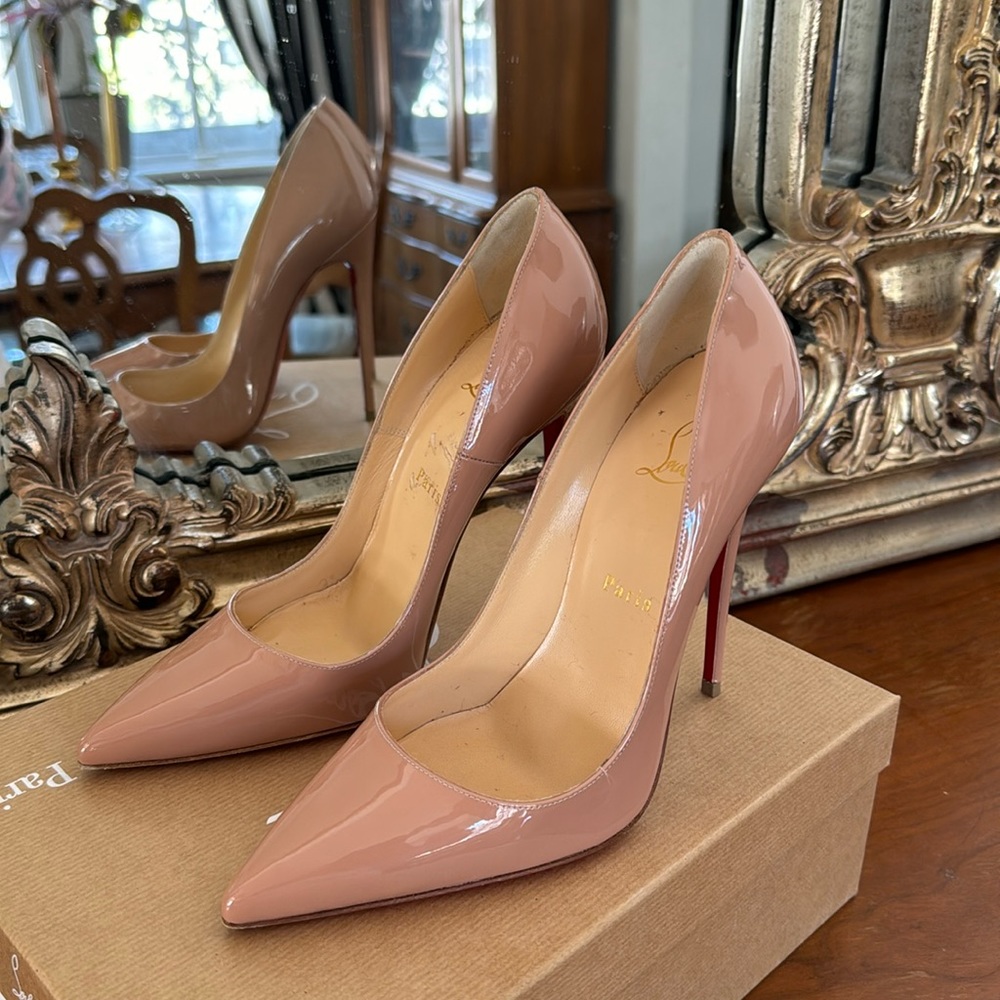 Preloved Christian Louboutin So Kate 120 Nude Patent 37.5